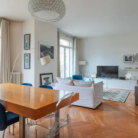 Splendid Flat With Fireplace - Auteuil *