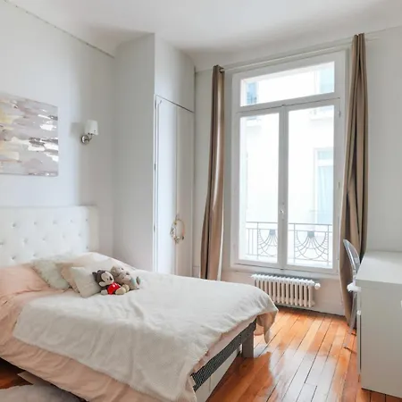Apartamento Splendid Flat With Fireplace - Auteuil *