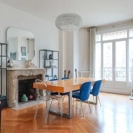 Apartmán Splendid Flat With Fireplace - Auteuil *